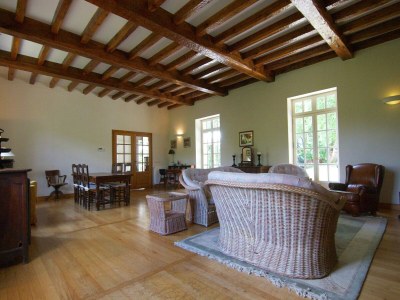 Cottage Lush country house with private pool - Features photo 15