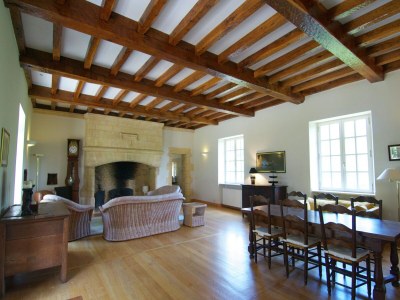 Cottage Lush country house with private pool - Features photo 17