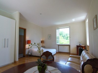 Cottage Lush country house with private pool - Features photo 22