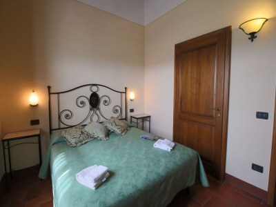 Farmhouse Farmhouse with pool in Montepulciano - Features photo 21