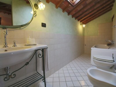 Farmhouse Ruhiger Bauernhof in 

 Montepulciano mit Pool - Features photo 26