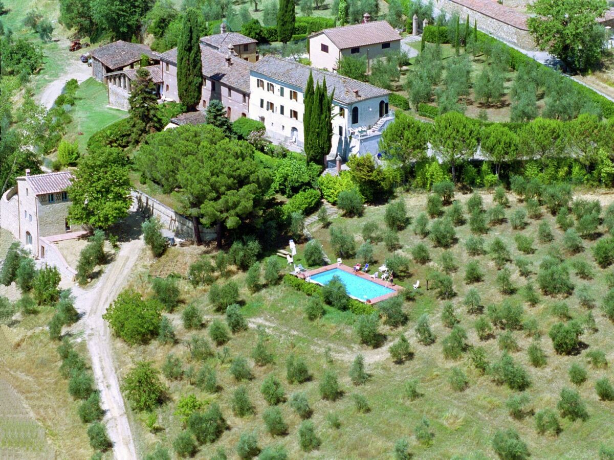 Farmhouse Gemütlicher Bauernhof in Le Tolfe mit Schwimmbad - Outdoor photo 2