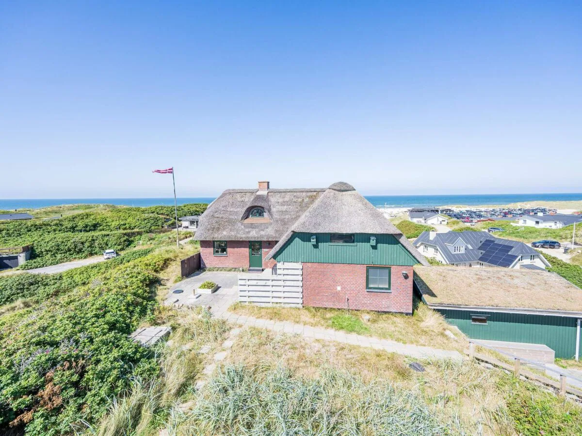 Holiday house 6 person holiday home in Henne - Outdoor photo 3