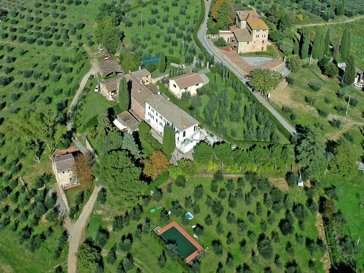Farmhouse Belvilla by OYO Villa Siena