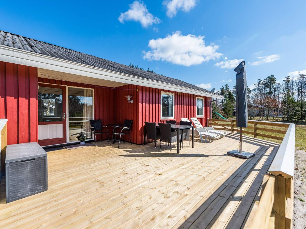 Holiday house 5 person holiday home in Henne - Outdoor photo 2