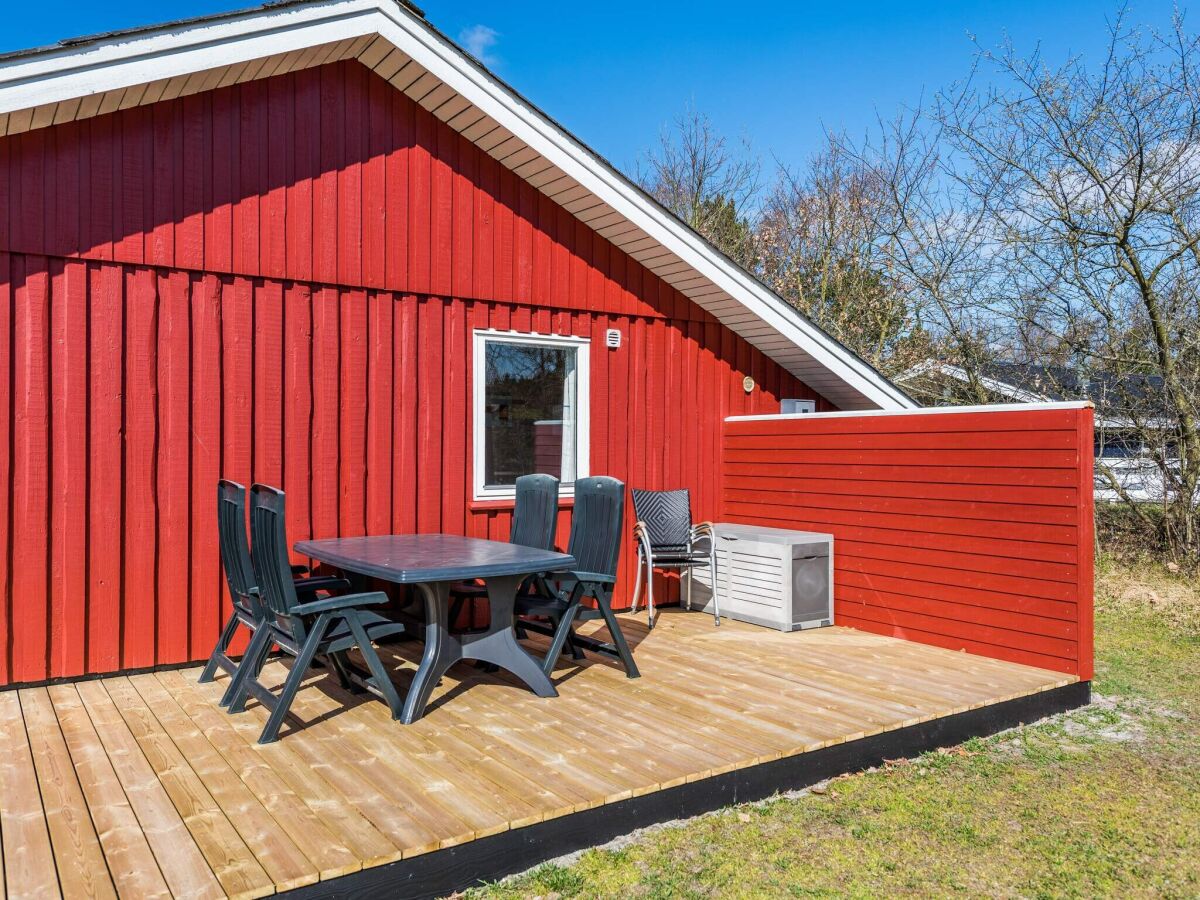 Holiday house 5 person holiday home in Henne - Outdoor photo 5