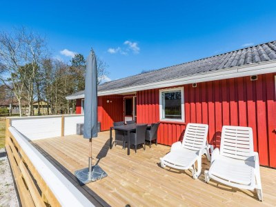 Holiday house 5 person holiday home in Henne - Outdoor photo 3