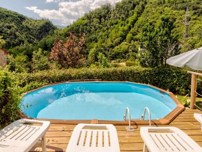 Holiday house Gelassenes Ferienhaus mit privatem Pool - Outdoor photo 11