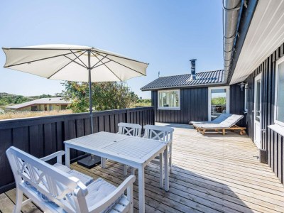 Holiday house 6 person holiday home in Henne - Outdoor photo 6