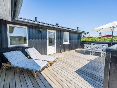 Holiday house 6 person holiday home in Henne - Outdoor photo 8