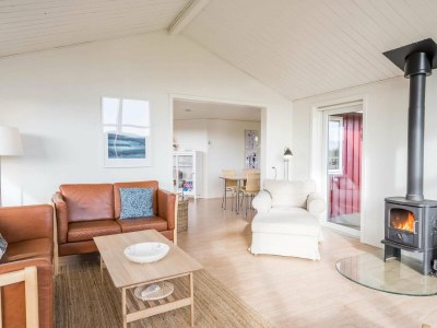 Holiday house 6 person holiday home in Henne - Outdoor photo 18