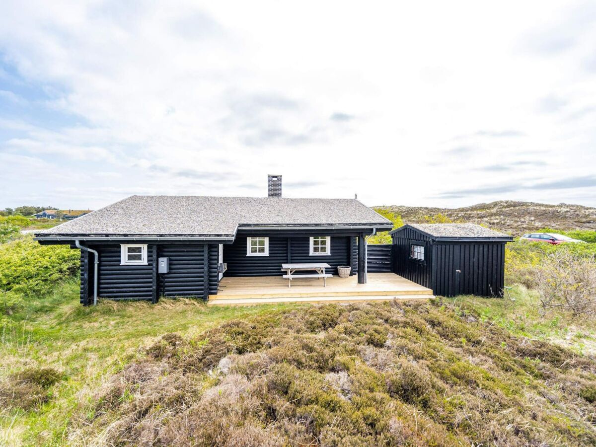 Holiday house 4 person holiday home in Henne - Outdoor photo 3