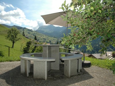 Farmhouse Ruhiger Bauernhof mit Parkplatz in Habkern - Outdoor photo 3