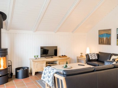 Holiday house 6 Personen Ferienhaus in Vejers Strand - Outdoor photo 12