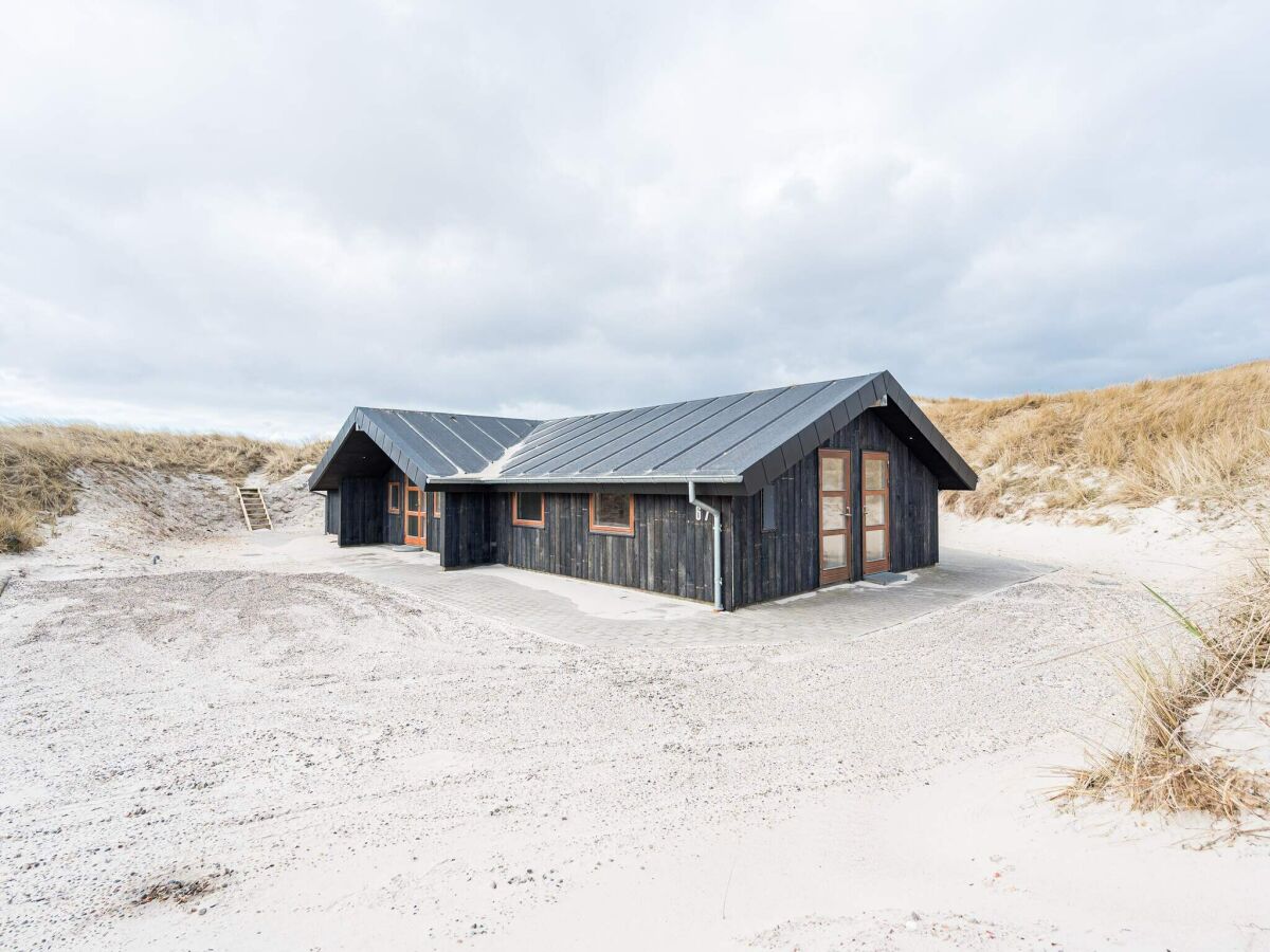 Holiday house 6 person holiday home in Henne - Outdoor photo 3