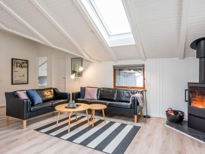 Holiday house 6 person holiday home in Henne - Outdoor photo 11