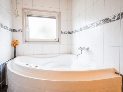 Holiday house 6 person holiday home in Henne - Outdoor photo 4