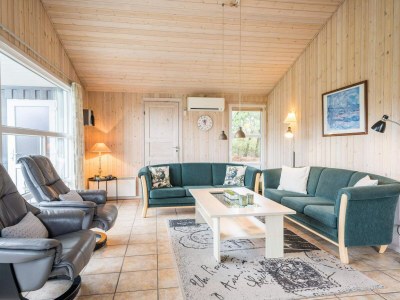 Holiday house 6 person holiday home in Henne - Outdoor photo 5