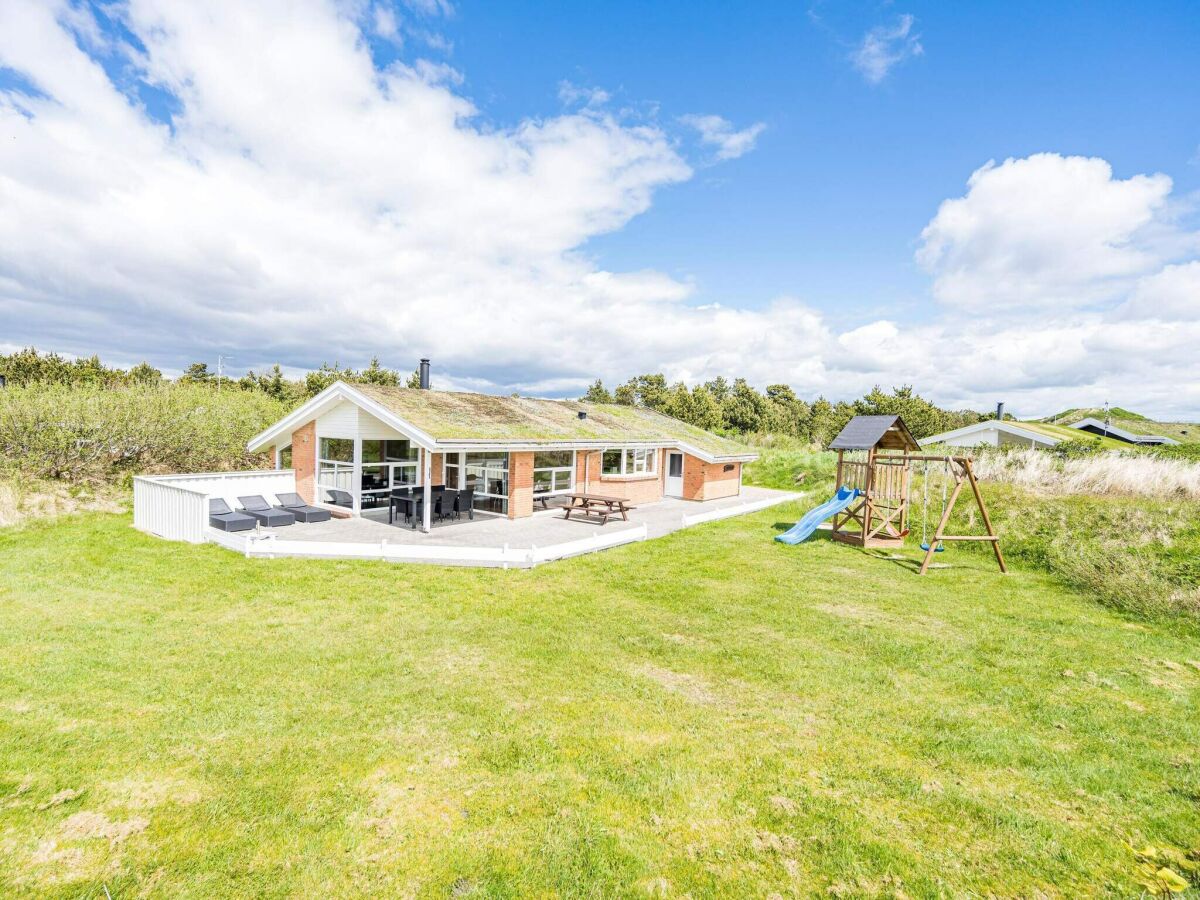 Holiday house 6 person holiday home in Henne - Outdoor photo 3