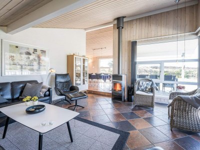 Holiday house 6 person holiday home in Henne - Outdoor photo 16