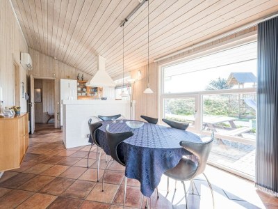 Holiday house 6 person holiday home in Henne - Outdoor photo 18