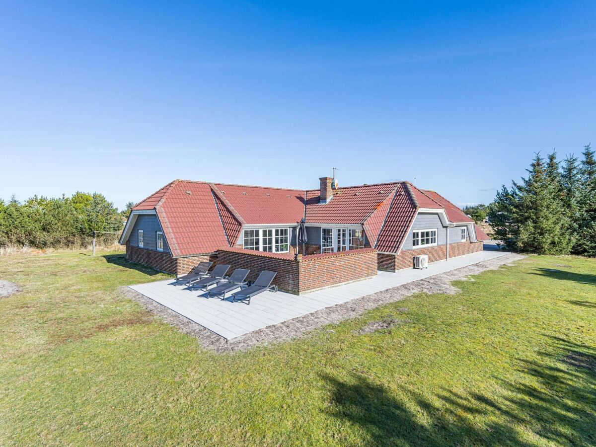 Holiday house 8 person holiday home in Vejers Strand - Outdoor photo 2