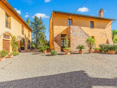 Farmhouse Belvilla by OYO San Miniato Trilocale - Outdoor photo 3