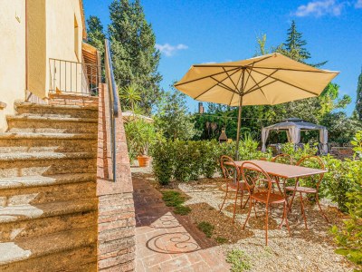 Farmhouse Belvilla by OYO San Miniato Trilocale - Outdoor photo 10