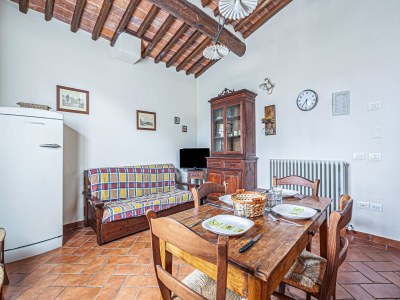 Farmhouse Belvilla by OYO San Miniato Trilocale - Features photo 15