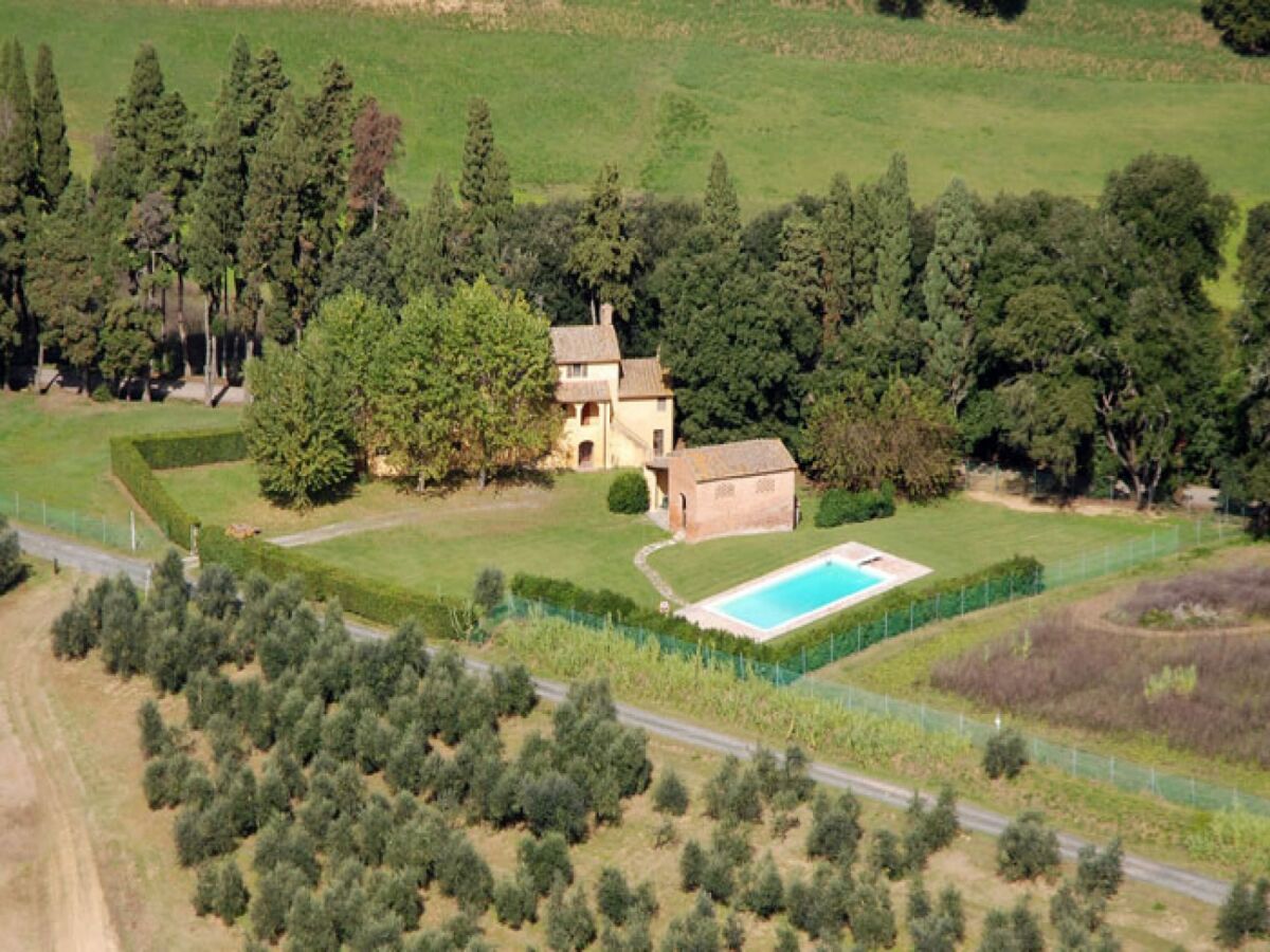 Holiday house Ruhiges Ferienhaus in Ponsacco mit Pool