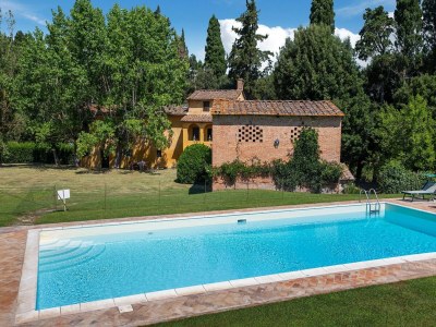 Holiday house Ruhiges Ferienhaus in Ponsacco mit Pool - Outdoor photo 2