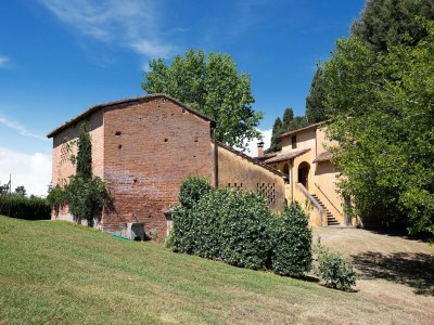 Holiday house Ruhiges Ferienhaus in Ponsacco mit Pool - Outdoor photo 3