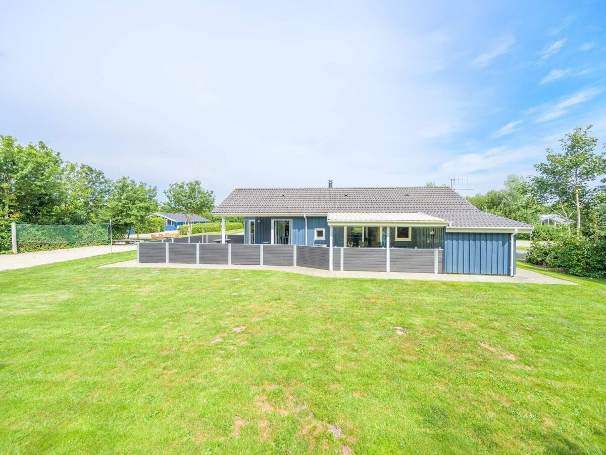 Holiday house 6 person holiday home in Hemmet - Outdoor photo 3