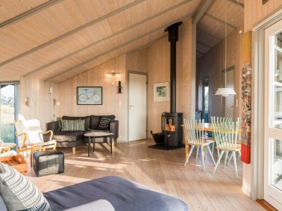 Holiday house 4 person holiday home in Henne - Outdoor photo 5