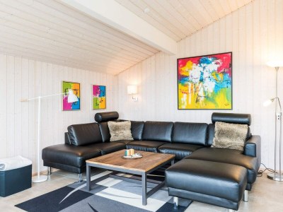 Holiday house 6 person holiday home in Henne - Outdoor photo 17