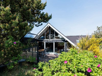 Holiday house 5 person holiday home in Henne - Outdoor photo 2