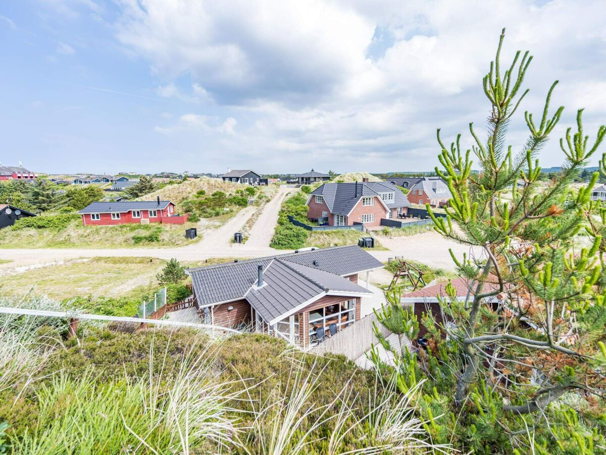 Holiday house 6 person holiday home in Henne - Outdoor photo 2