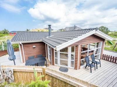 Holiday house 6 person holiday home in Henne - Outdoor photo 3