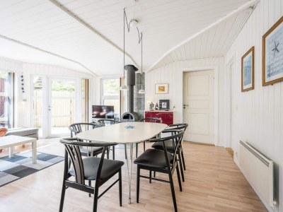 Holiday house 6 person holiday home in Henne - Outdoor photo 16