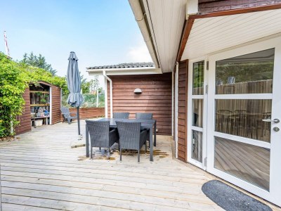 Holiday house 6 person holiday home in Henne - Outdoor photo 17