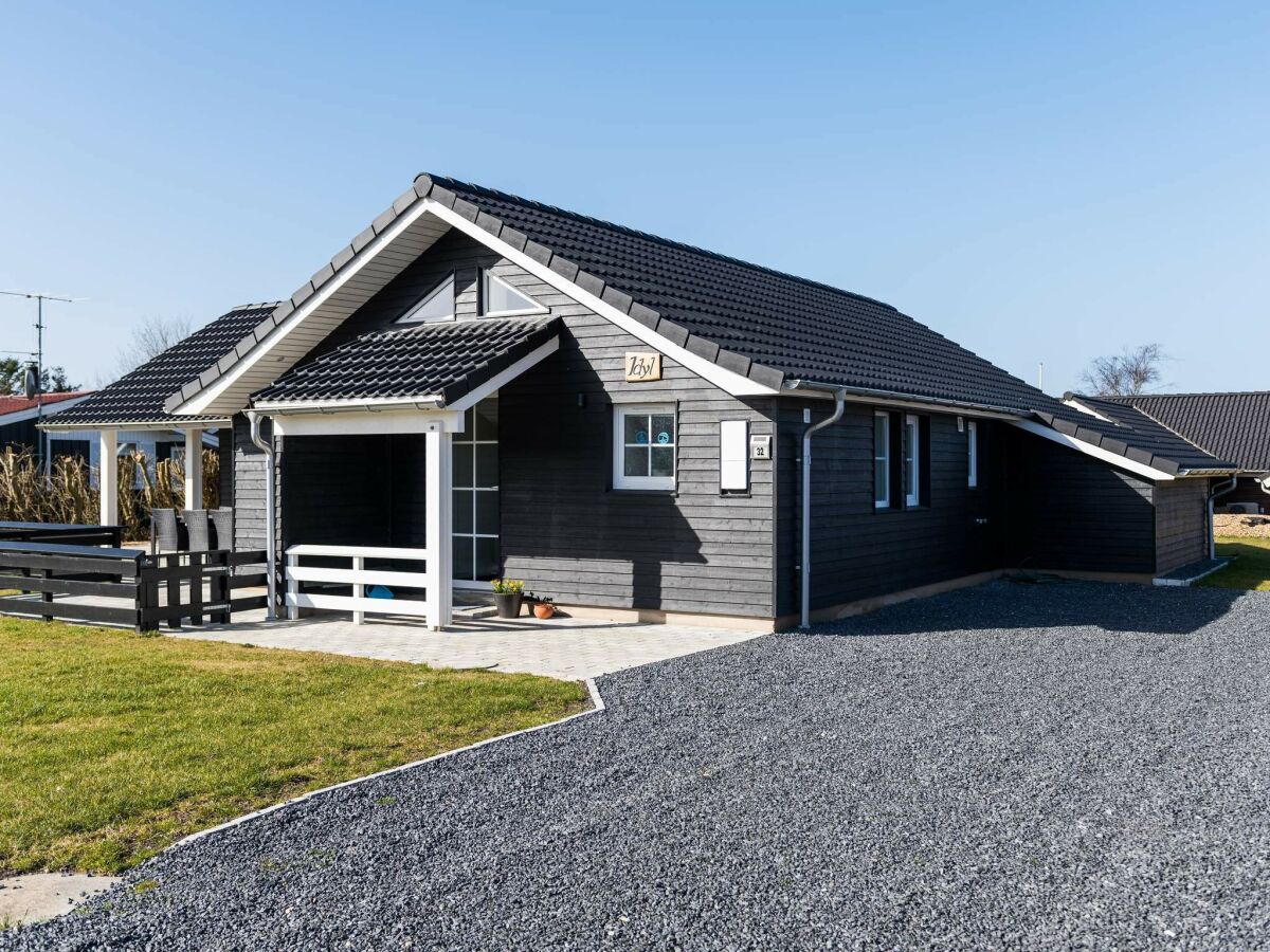 Holiday house 6 person holiday home in Hemmet - Outdoor photo 3