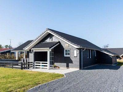 Holiday house 6 person holiday home in Hemmet - Holiday house