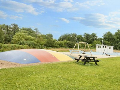 Holiday park 8 person holiday home on a holiday park in Blåvand - Outdoor photo 9