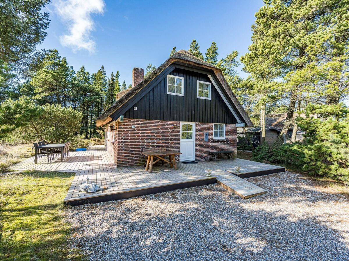 Holiday house 6 person holiday home in Blåvand - Outdoor photo 5