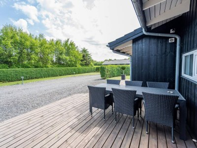 Holiday house 6 person holiday home in Hemmet - Outdoor photo 10