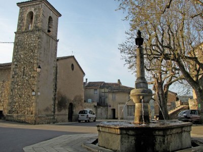 Villa Geräumige Villa mit privatem Pool in der Provence - Environment photo 24