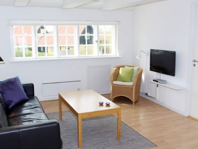 Holiday park 4 Personen Ferienhaus in Svaneke - Outdoor photo 12