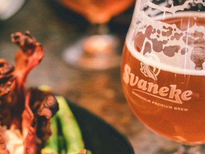 Holiday park 4 person holiday home in Svaneke - Outdoor photo 12