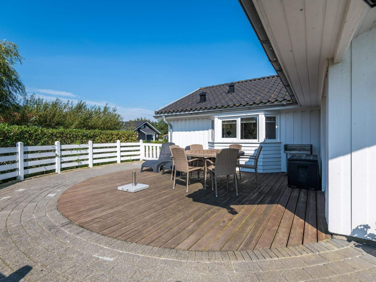 Holiday house 6 person holiday home in Hemmet - Outdoor photo 3