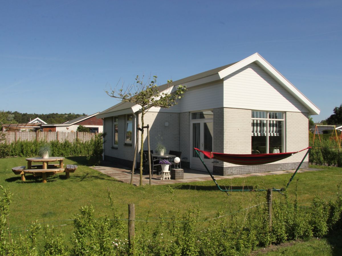 Bungalow Den - Outdoor photo 2